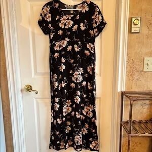 Vintage Evidence Floral Black Dress